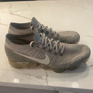 Nike Vapormax (grey) size 11.5